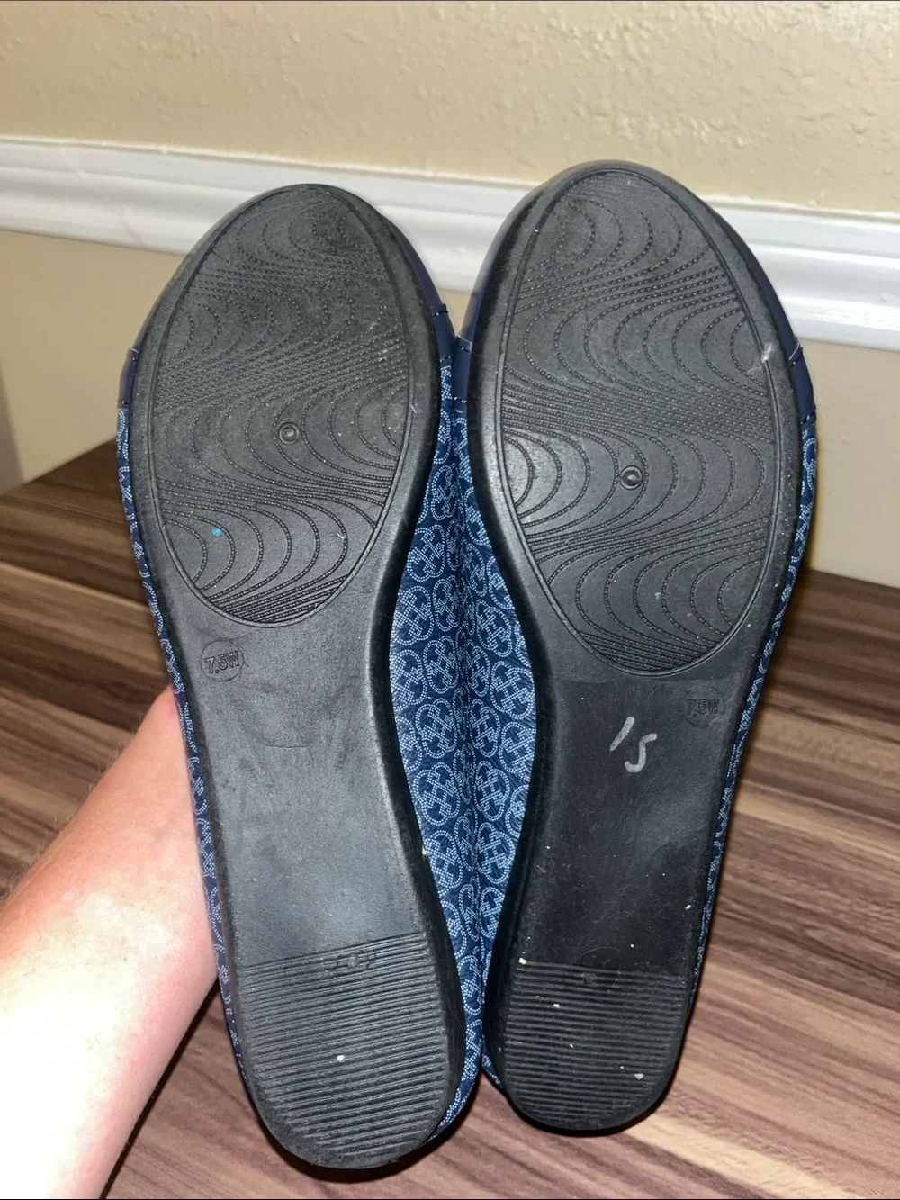 Daisey Fuentes Navy Logo-Embellished Ballet Flats